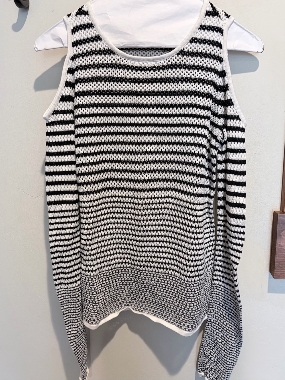 rag & bone Black and White Striped Knit Shoulder Cut Out Long Sleeve Top -Sz XS - Picture 3 of 6